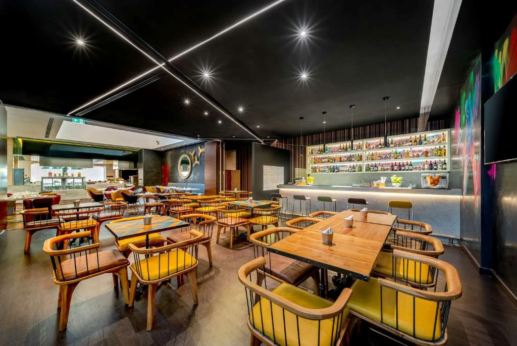 هتل حیات پلیس الوصل دیستریکت دبی